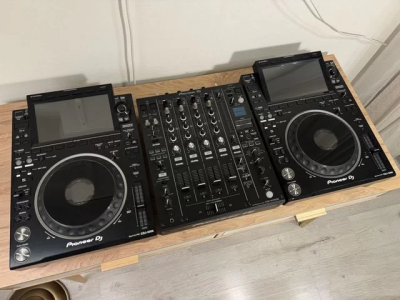 SET Pioneer 2x CDJ 3000 + DJM 900 NXS